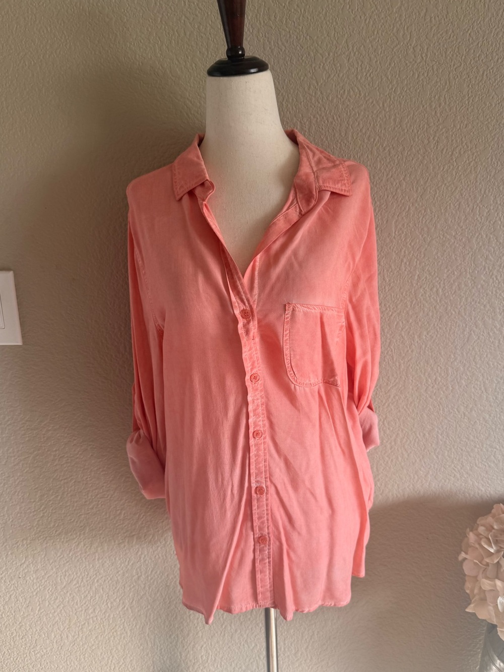 Velvet Heart Coral Button-Down Shirt - Women's Top